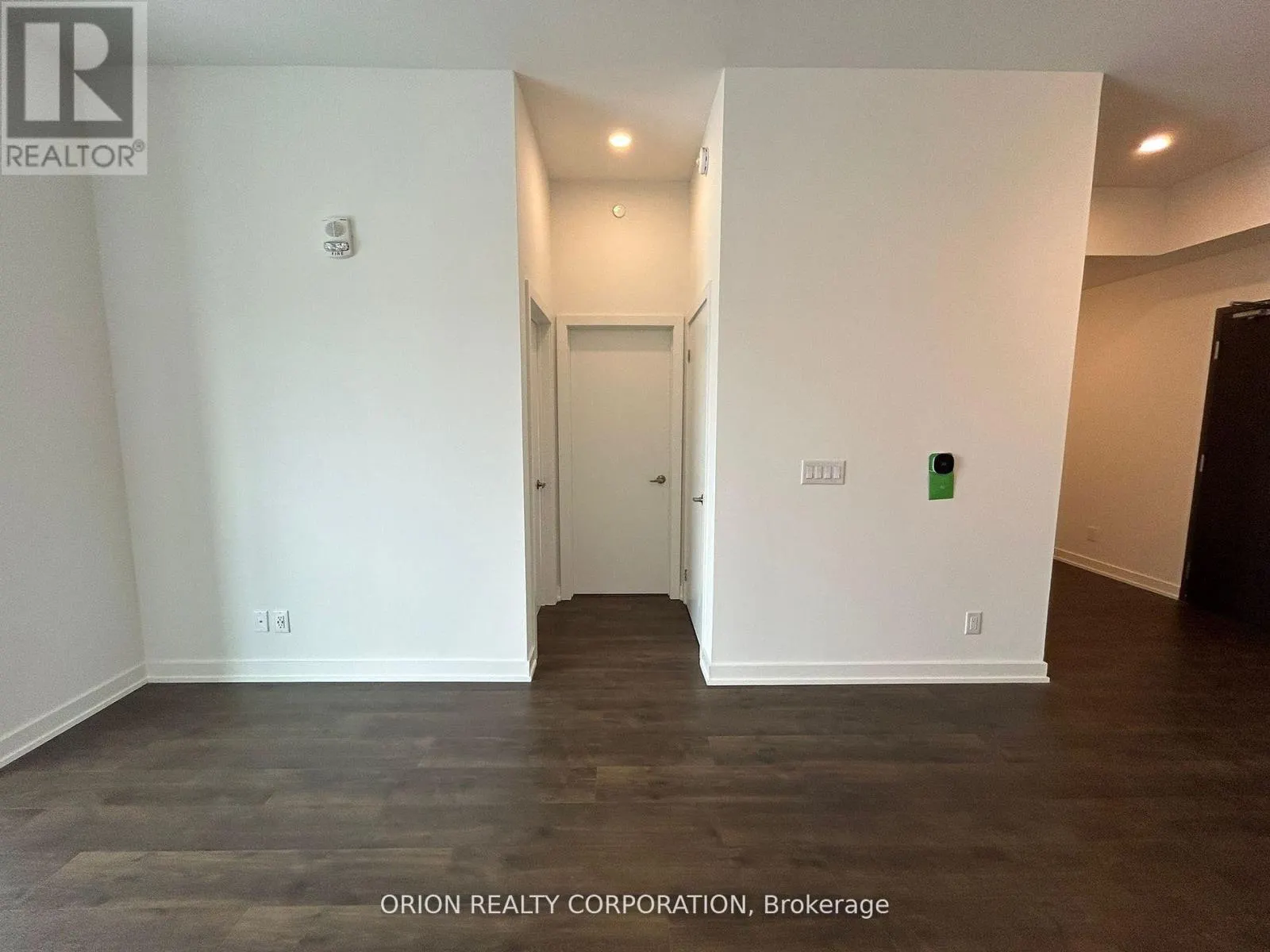 1103 - 56 LAKESIDE TERRACE