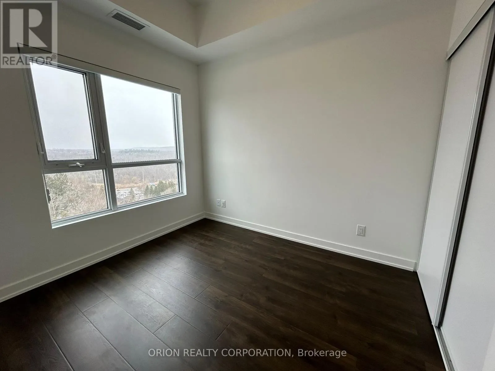 1103 - 56 LAKESIDE TERRACE