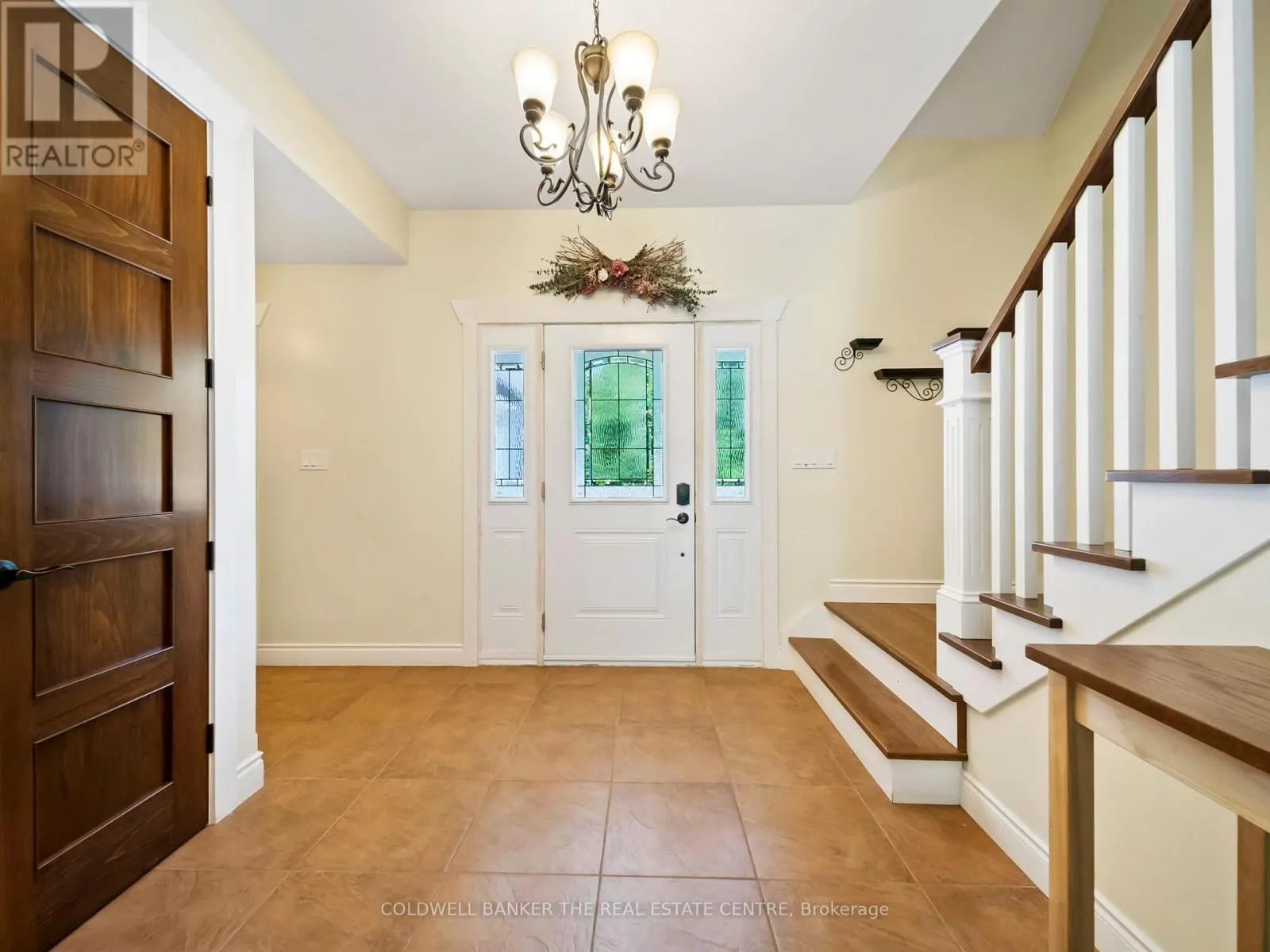 2955 PINECONE TRAIL