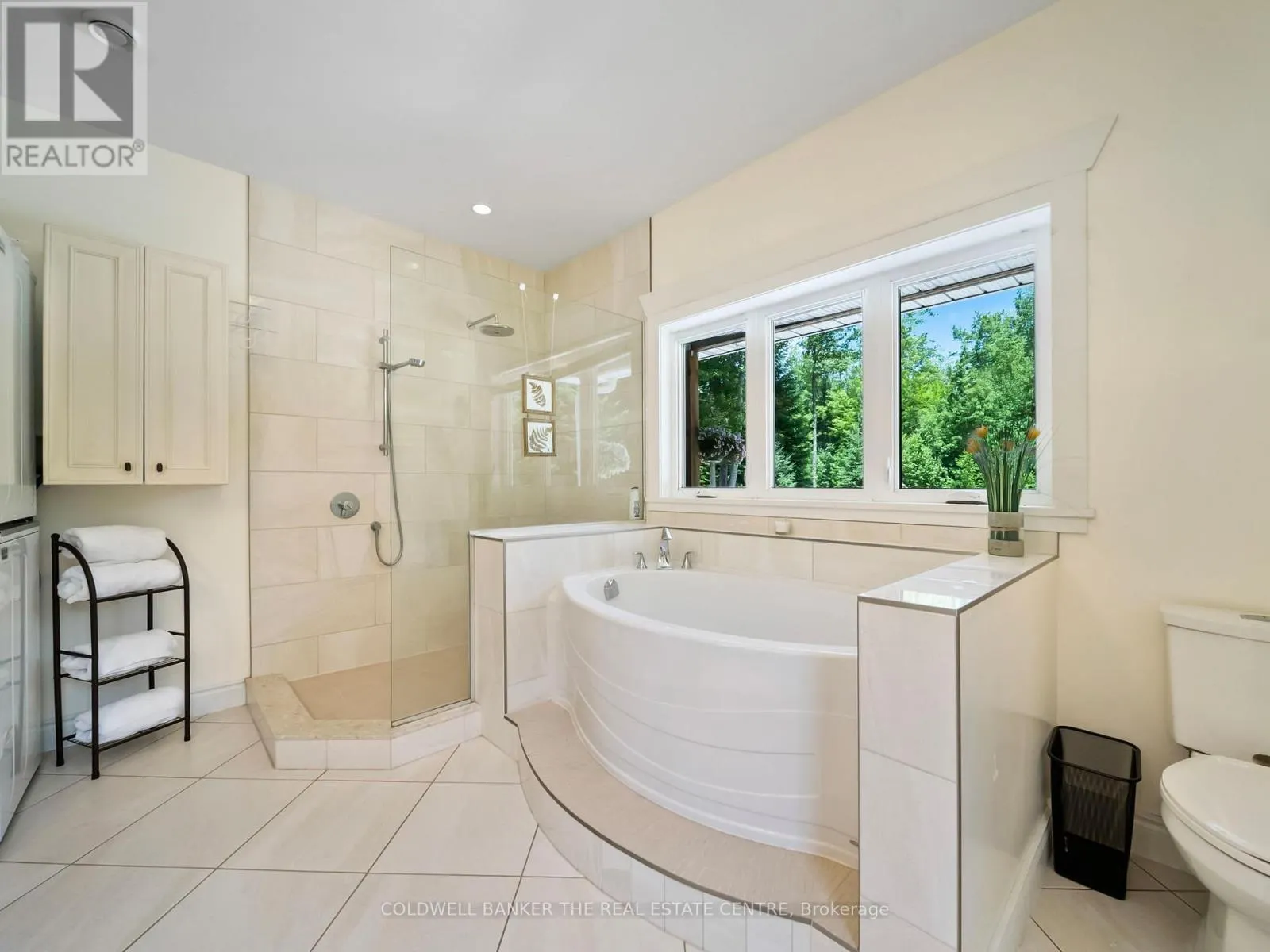 2955 PINECONE TRAIL