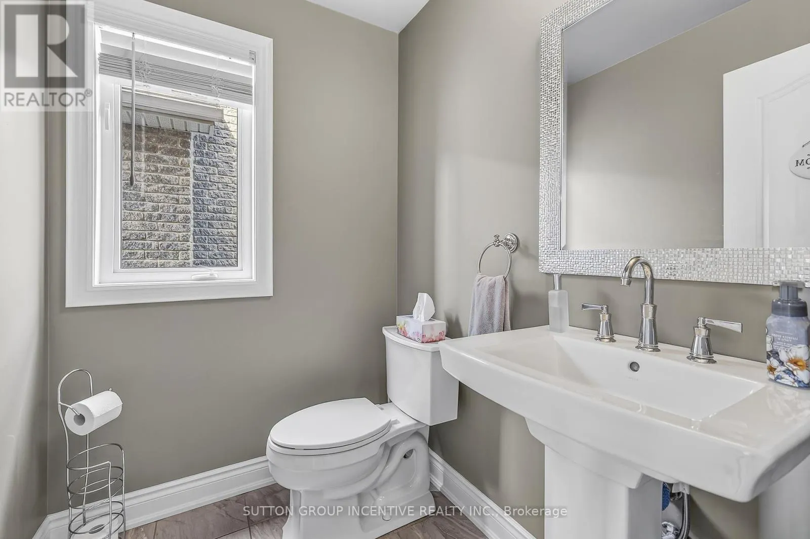22 BRITANNIC LANE