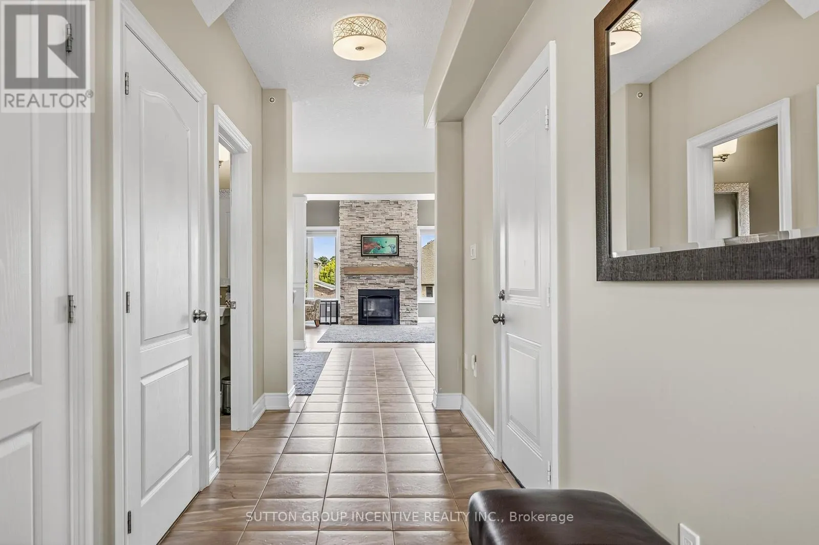22 BRITANNIC LANE