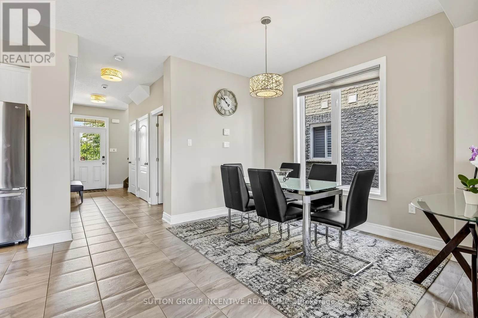 22 BRITANNIC LANE