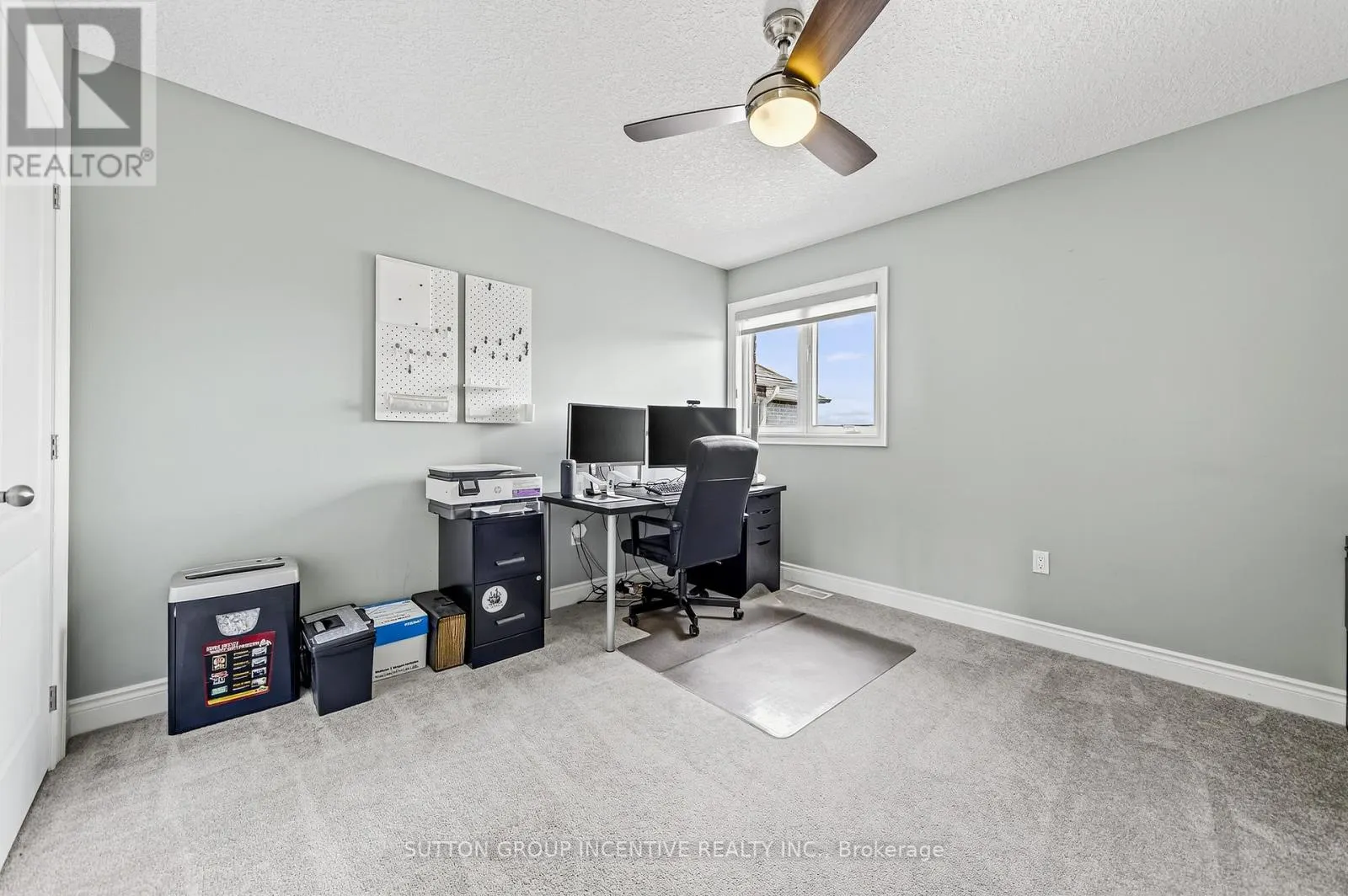 22 BRITANNIC LANE