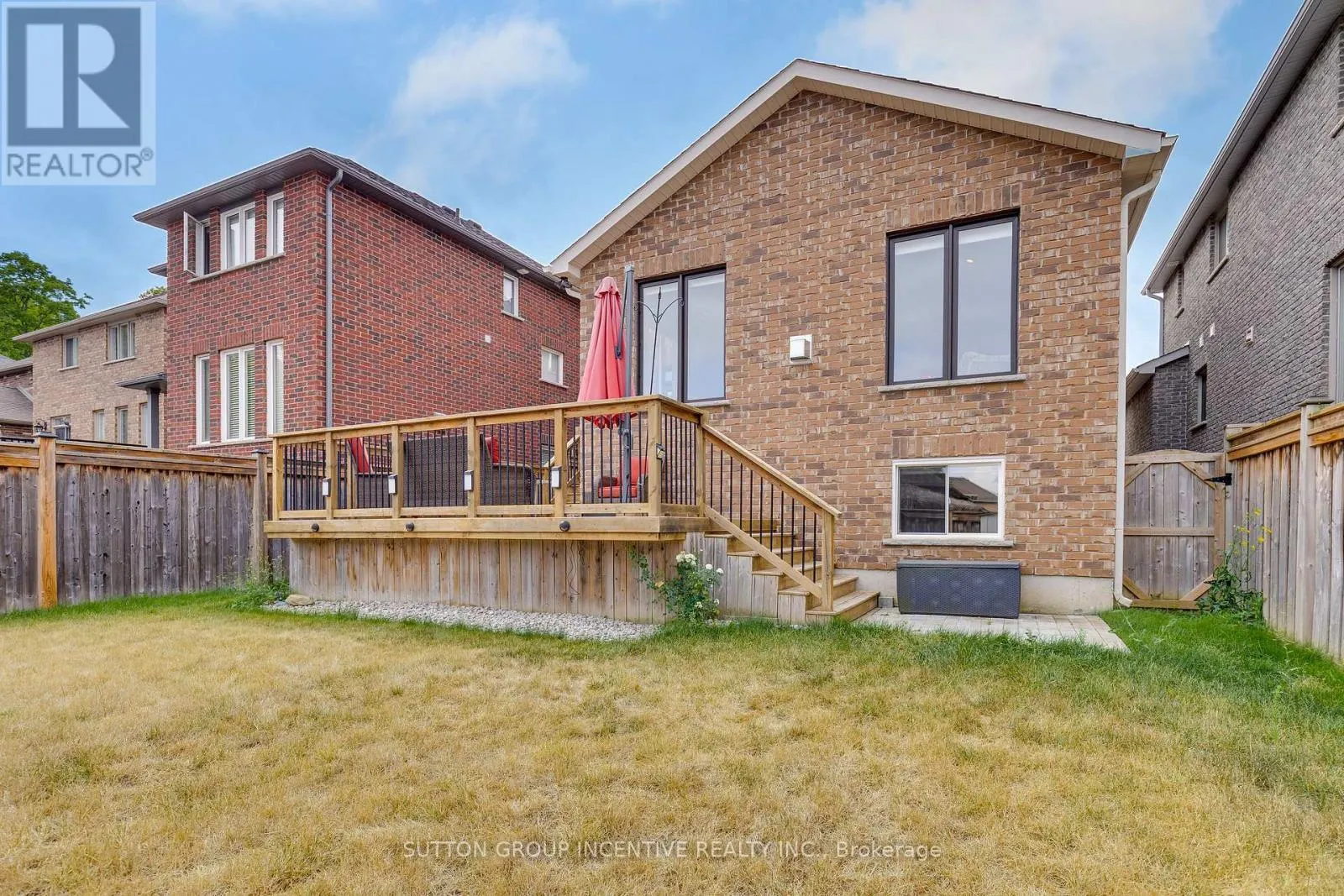 22 BRITANNIC LANE
