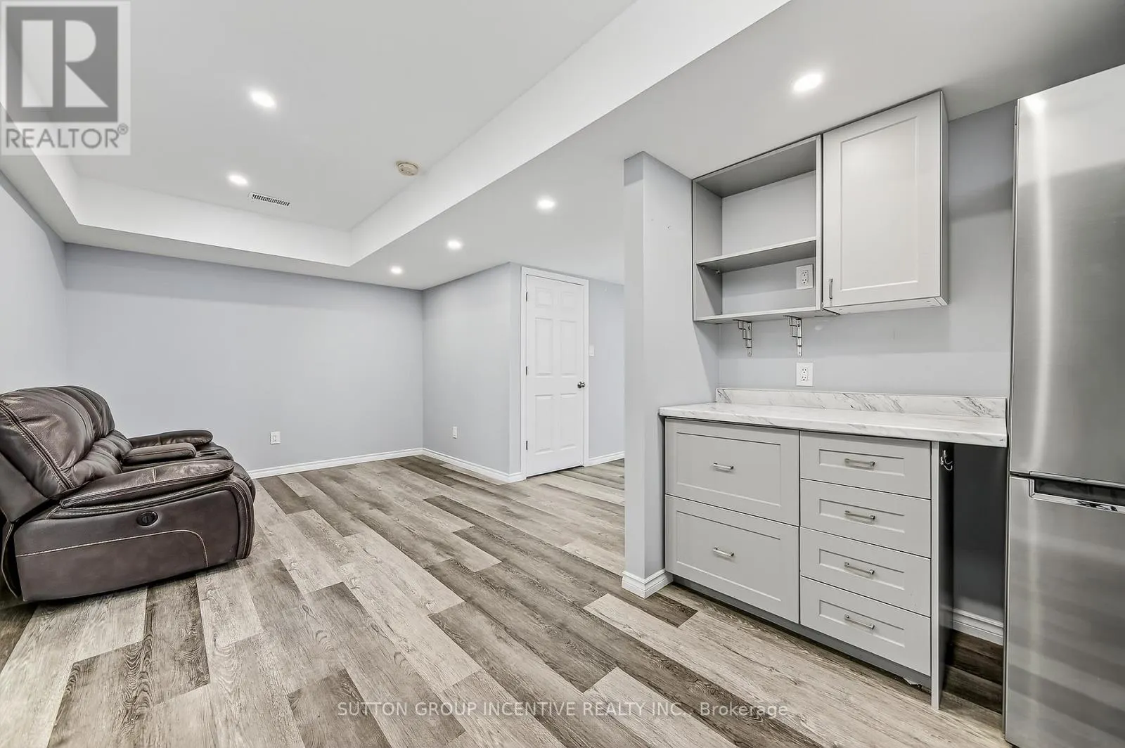22 BRITANNIC LANE