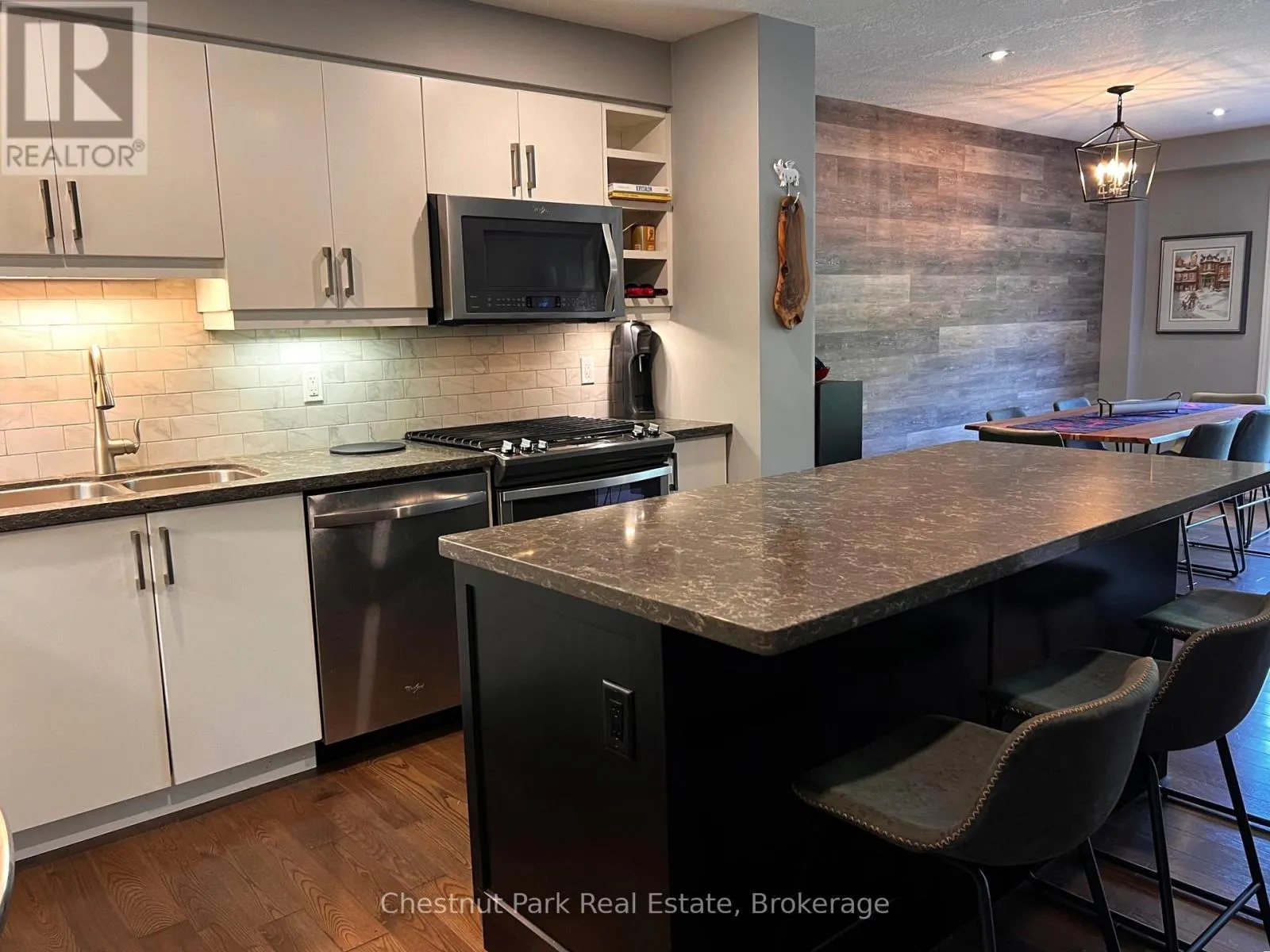 27 CONSERVATION WAY