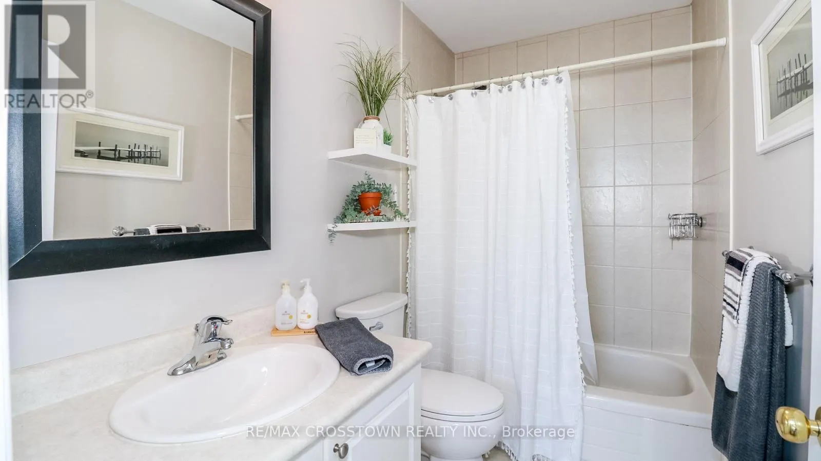 3093 SANDY BEND