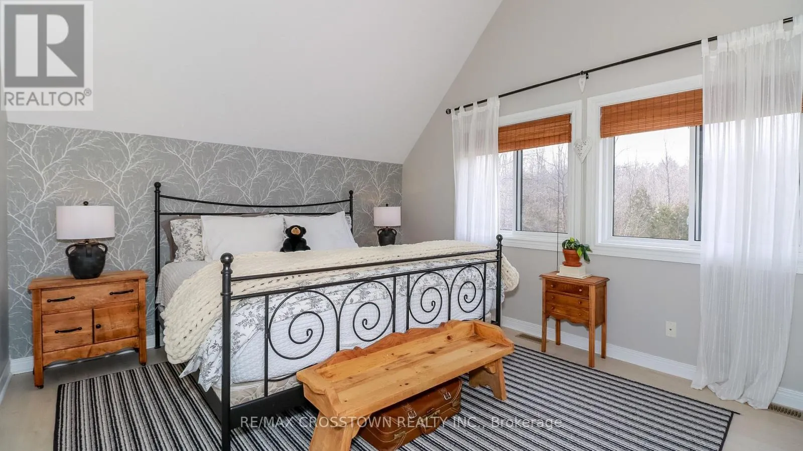 3093 SANDY BEND