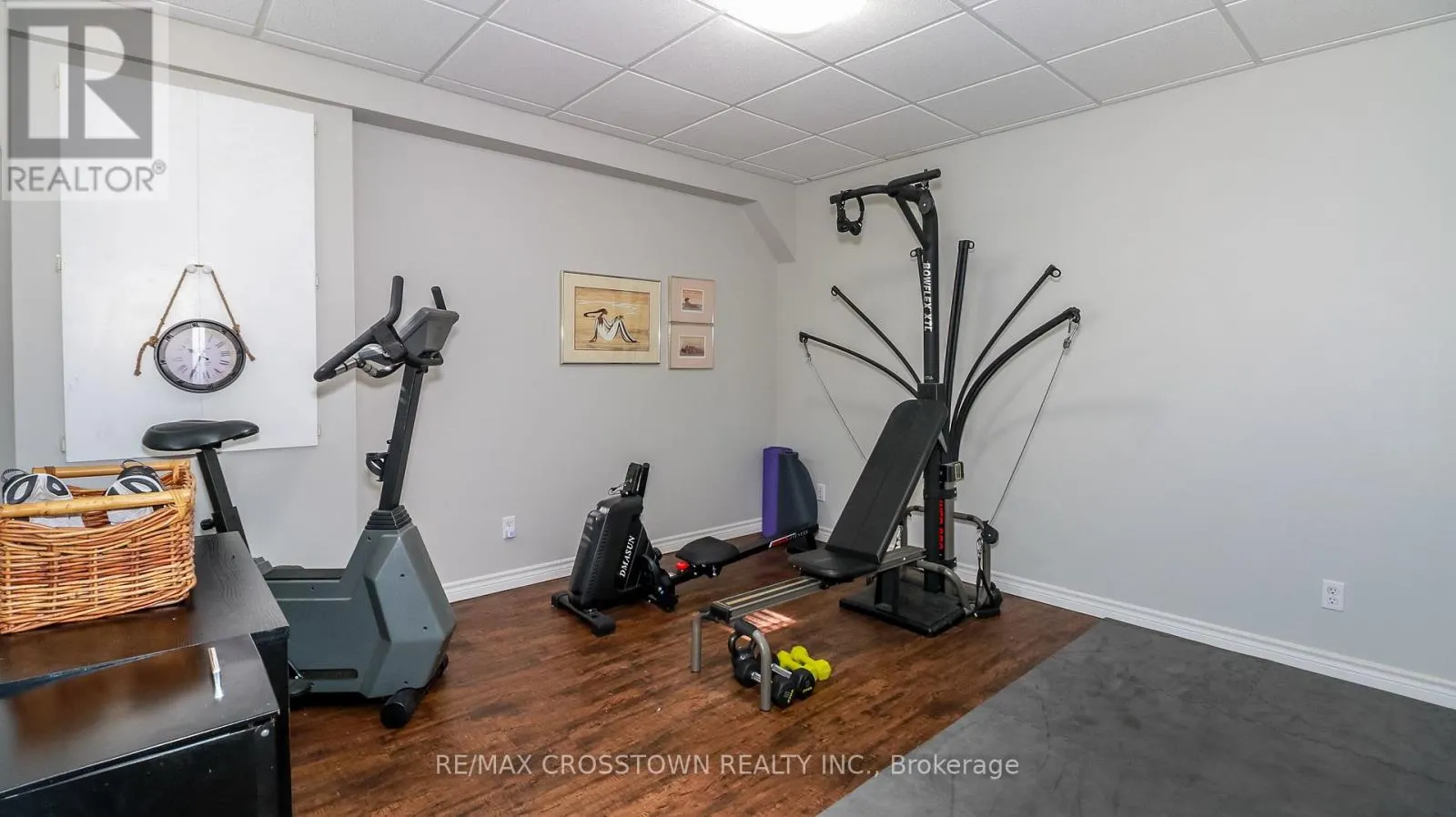 3093 SANDY BEND