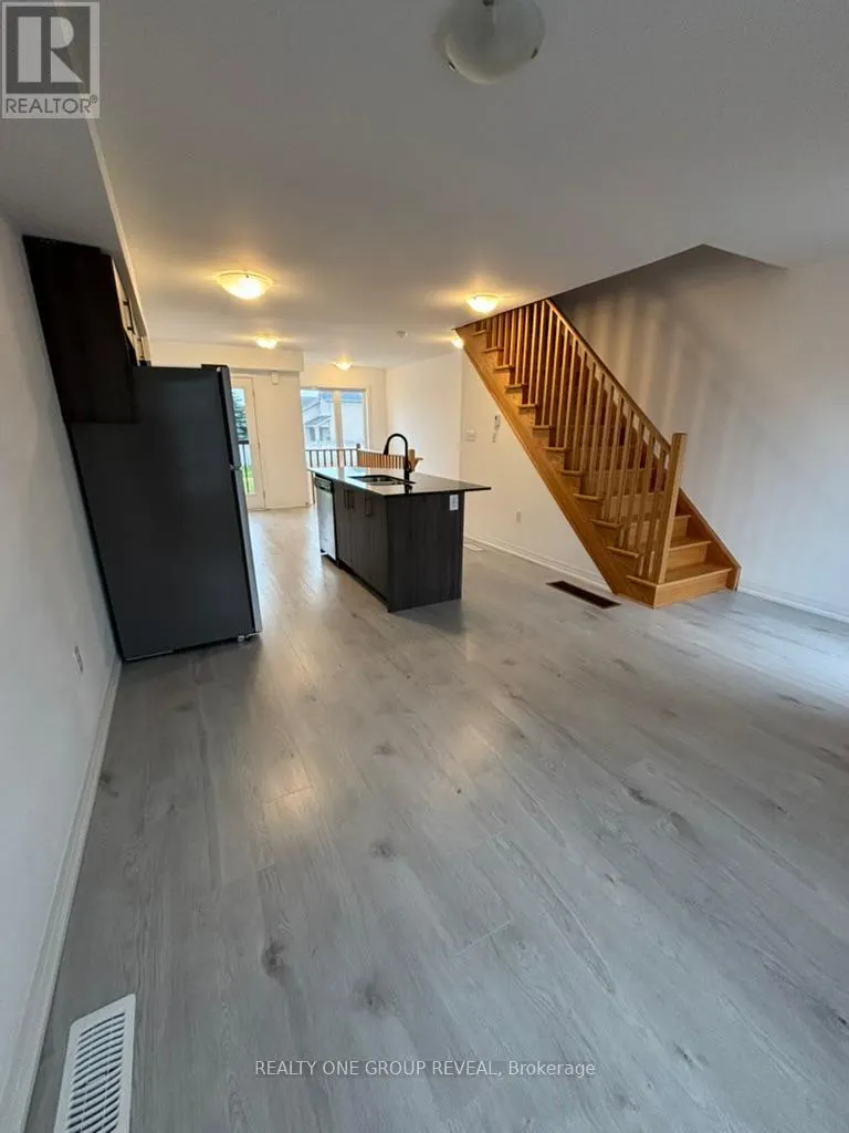 67 FAIRLANE AVENUE