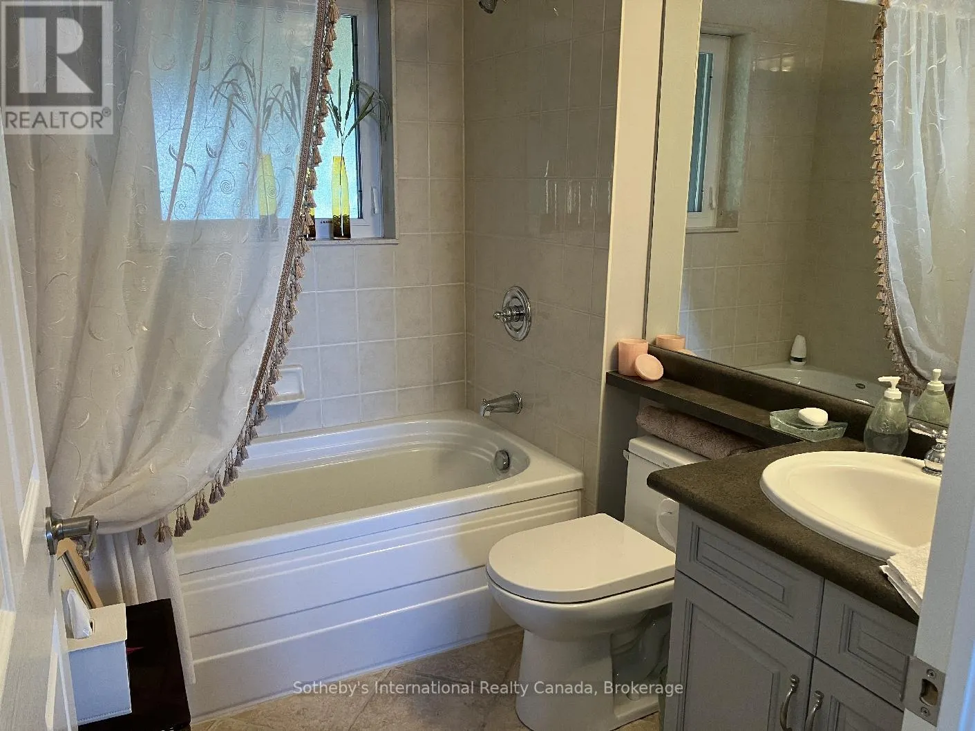 - - 481 MARINERS WAY, #-
