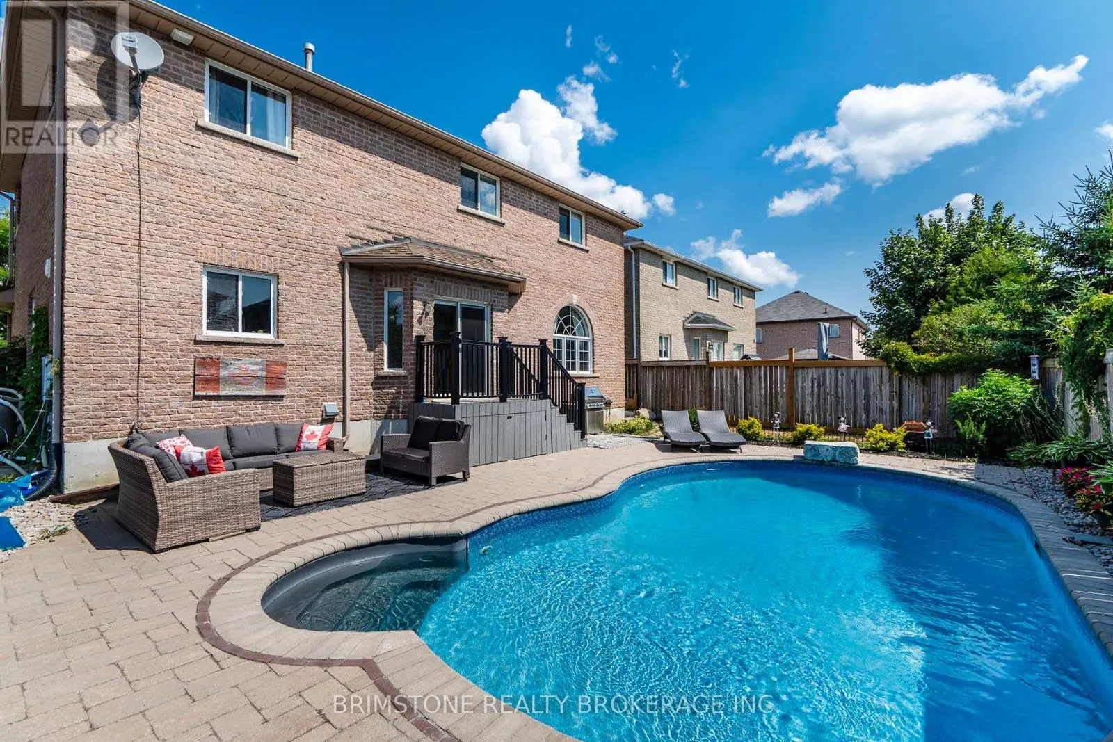 63 PRINCE GEORGE CRESCENT