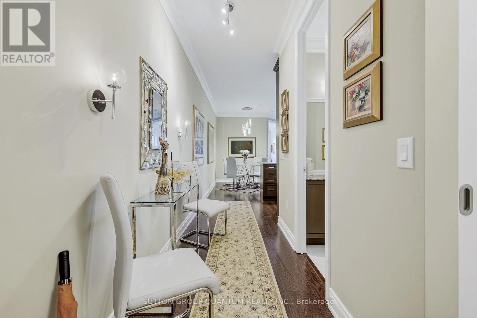 606 - 90 ORCHARD POINT ROAD