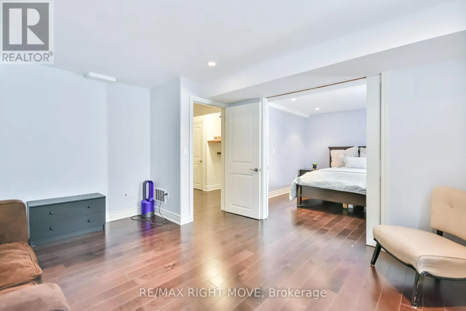 28 - 10 INVERMARA COURT