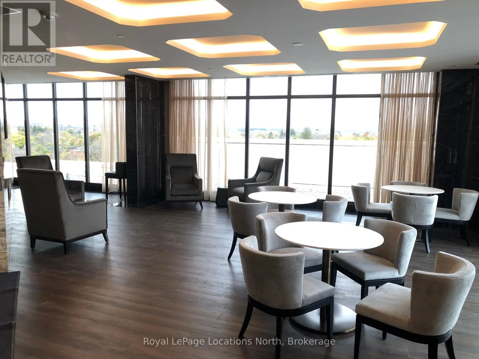 525 - 1 HUME STREET, #525