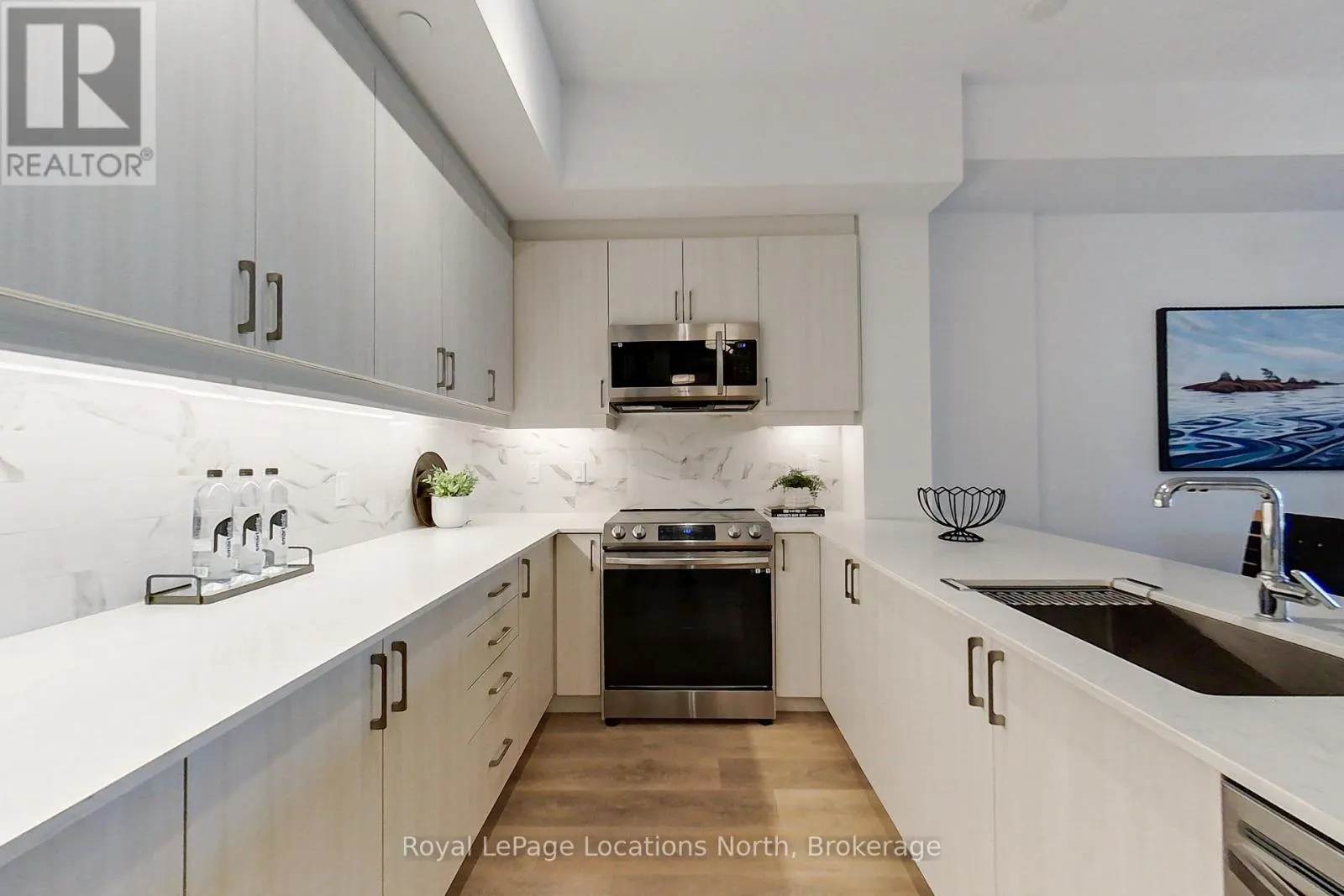 525 - 1 HUME STREET, #525