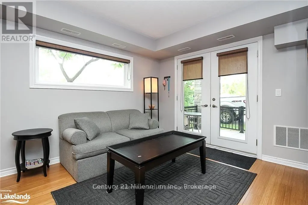 101 - 1 BRANDY LANE DRIVE, #101