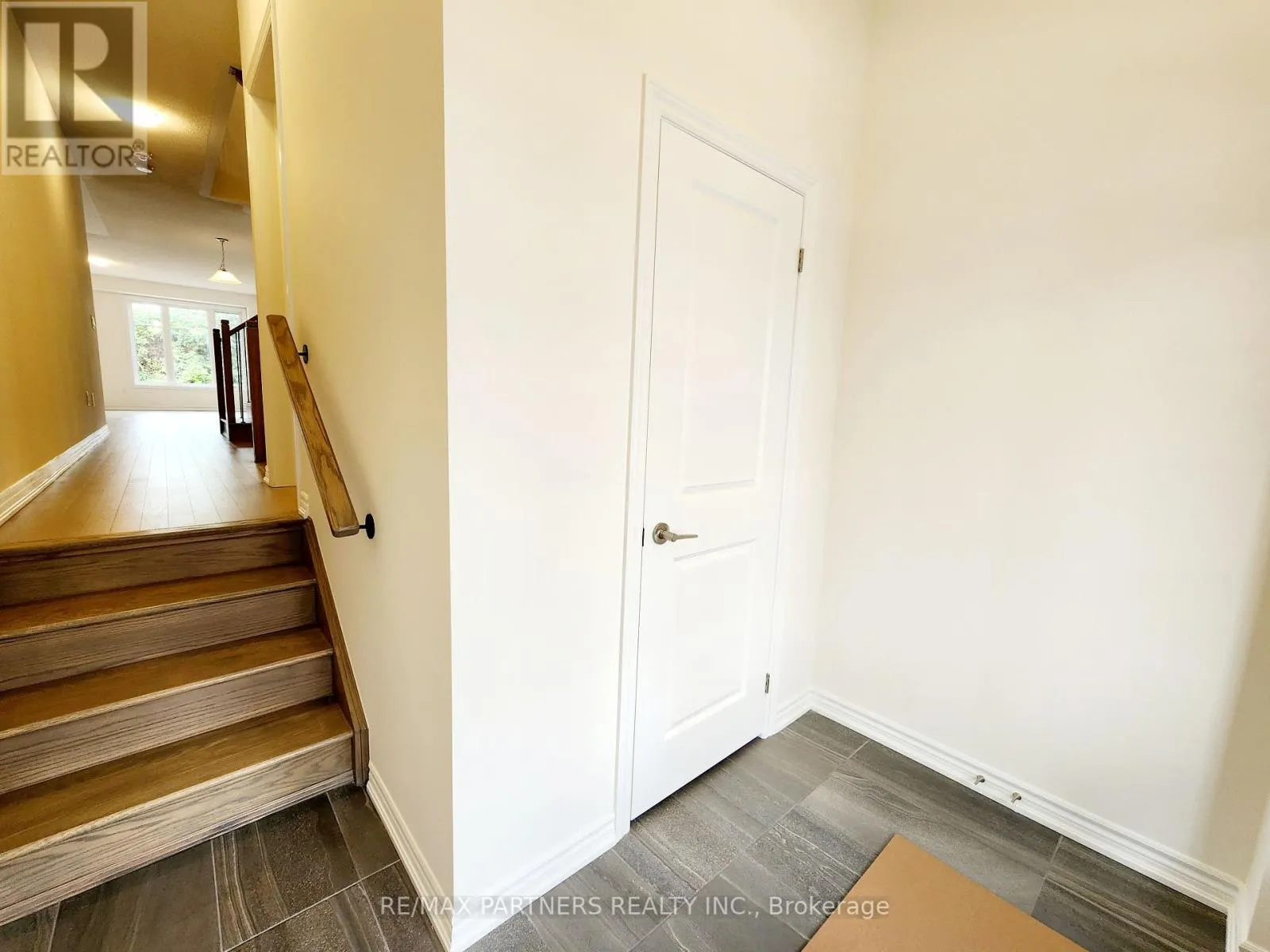 136 GREER STREET
