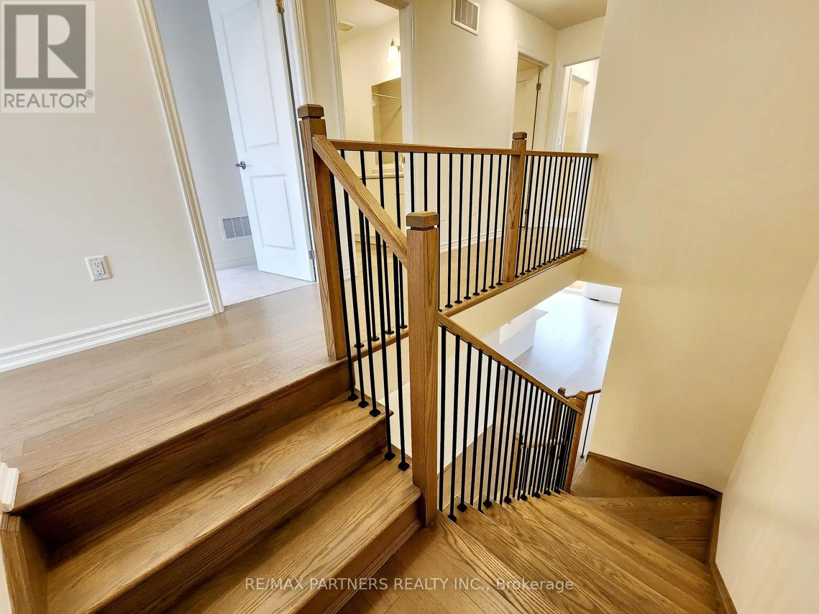 136 GREER STREET
