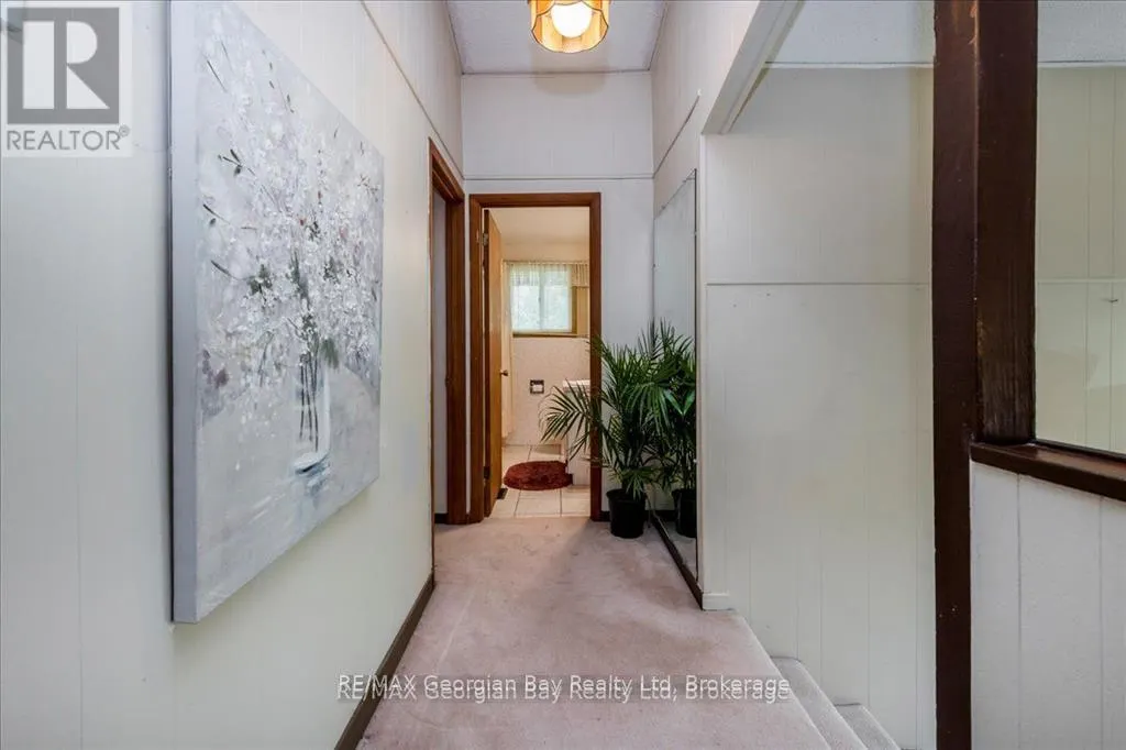25 TALL PINES DRIVE W