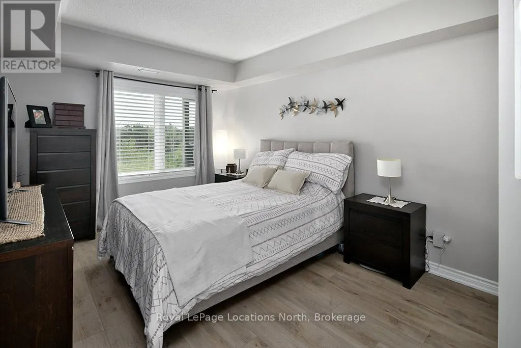 305 - 3 BRANDY LANE DRIVE, #305