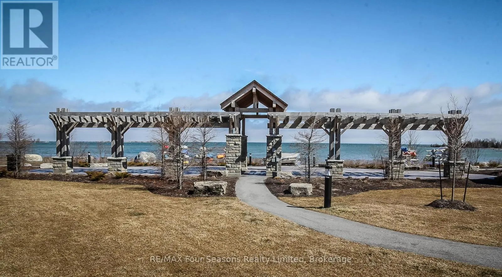 207 - 5 ANCHORAGE CRESCENT, #207
