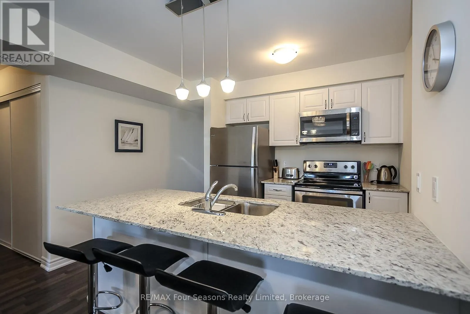 207 - 5 ANCHORAGE CRESCENT, #207