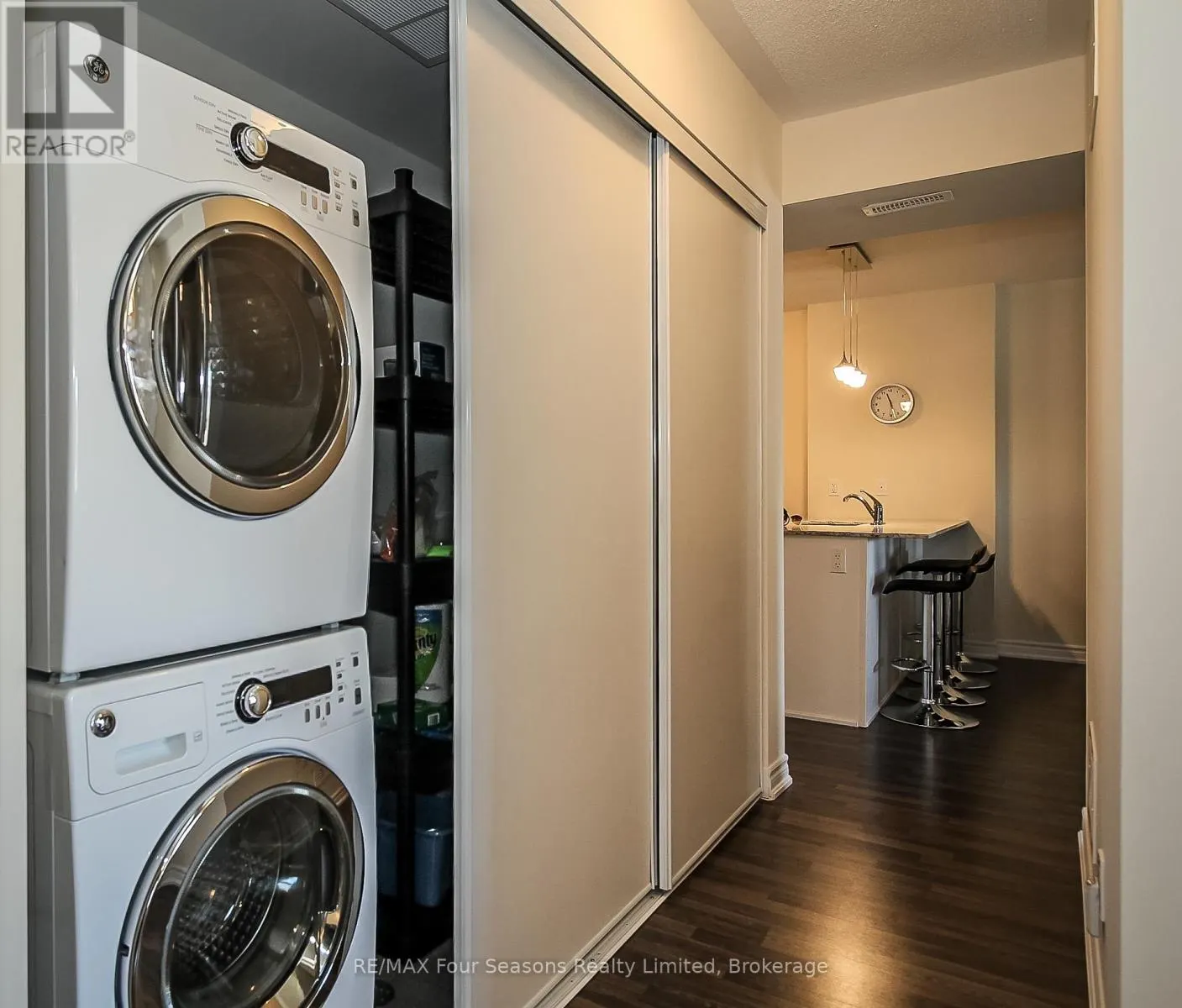 207 - 5 ANCHORAGE CRESCENT, #207