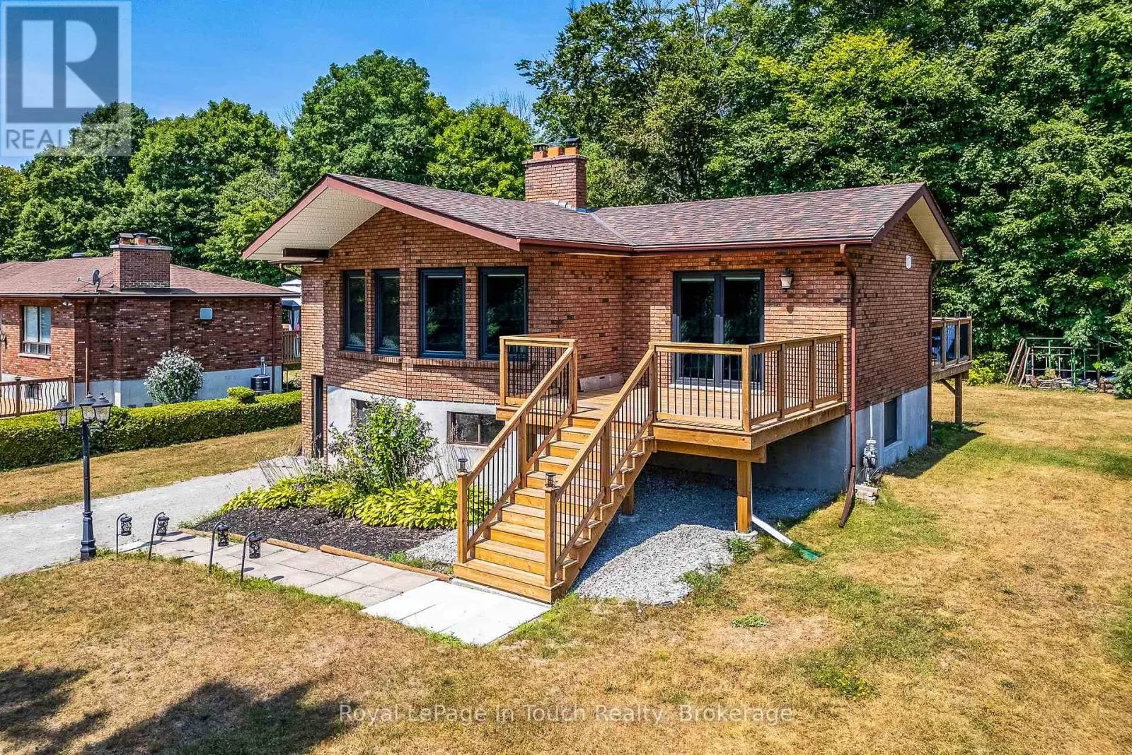 26 GLEN CEDAR DRIVE