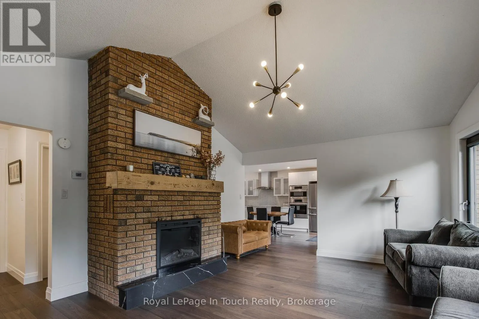 26 GLEN CEDAR DRIVE