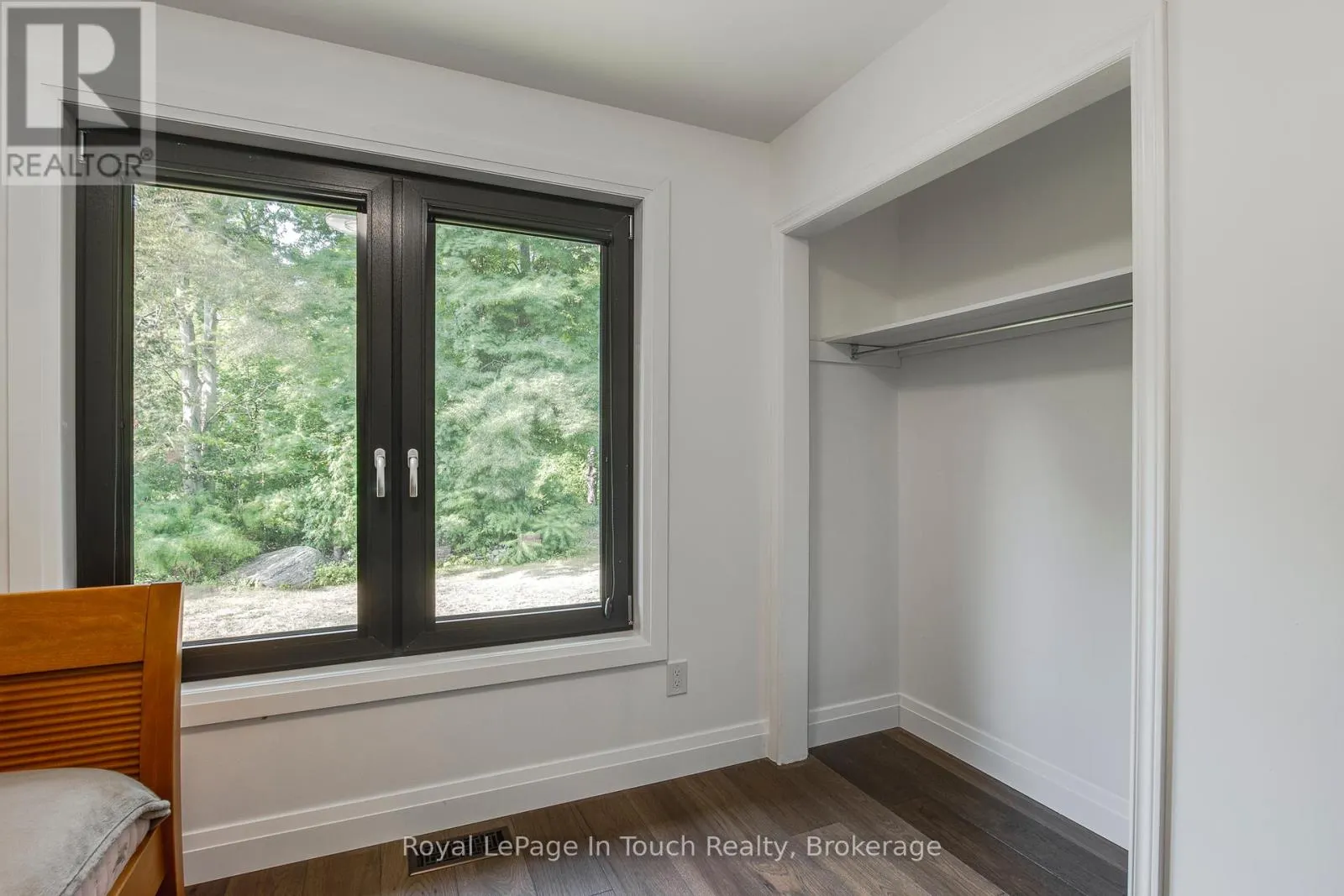 26 GLEN CEDAR DRIVE