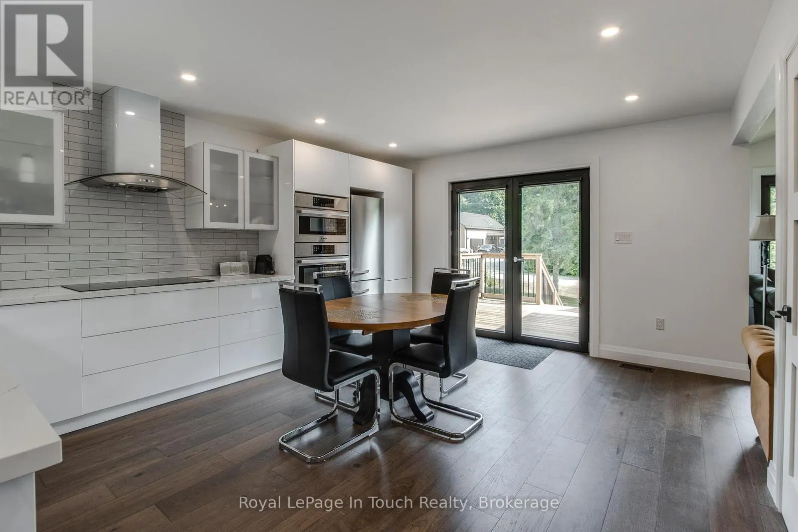 26 GLEN CEDAR DRIVE