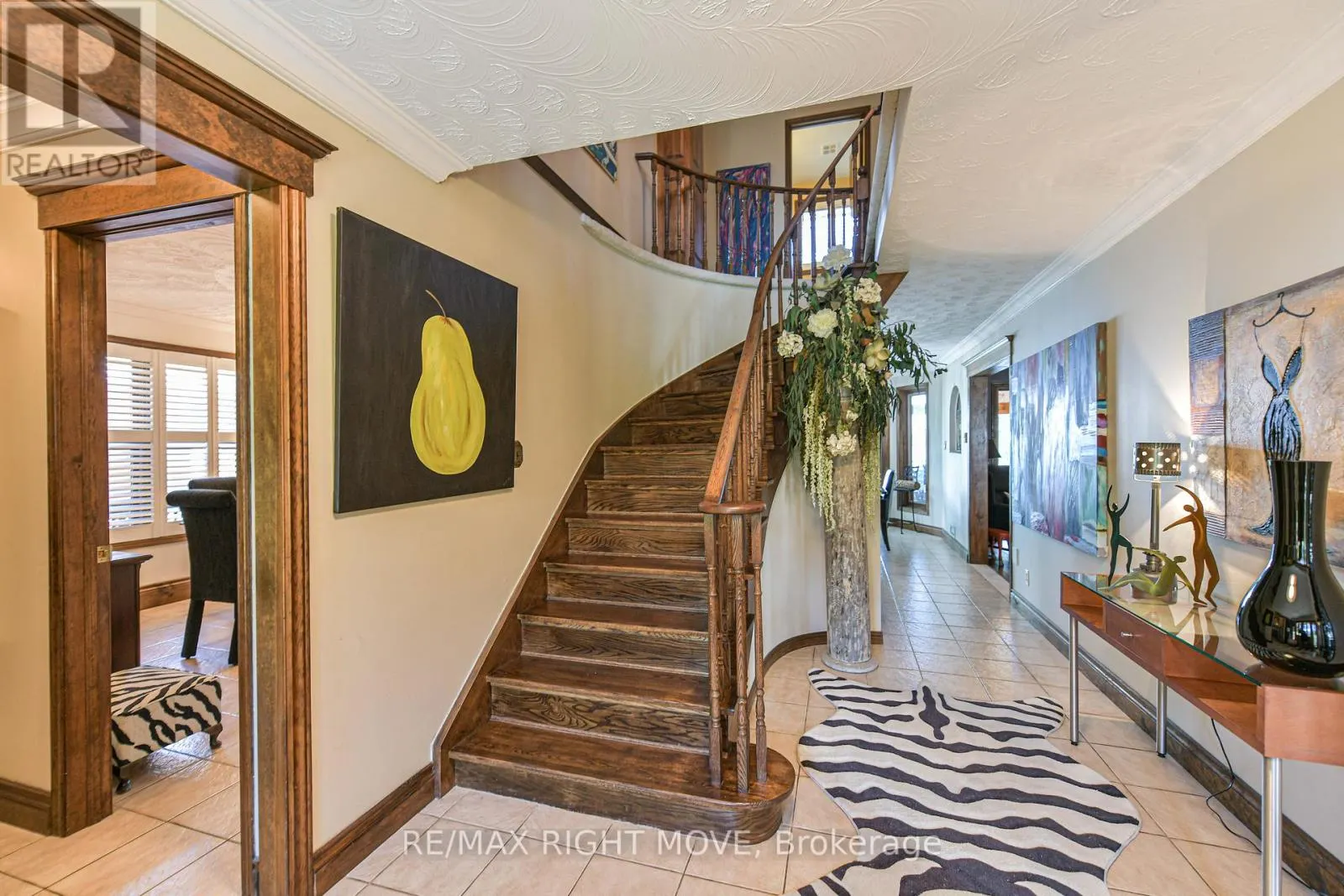 759 BROADVIEW AVENUE