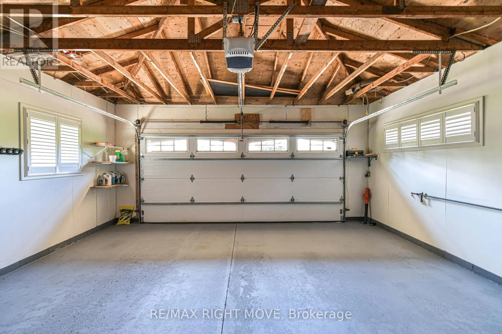 759 BROADVIEW AVENUE