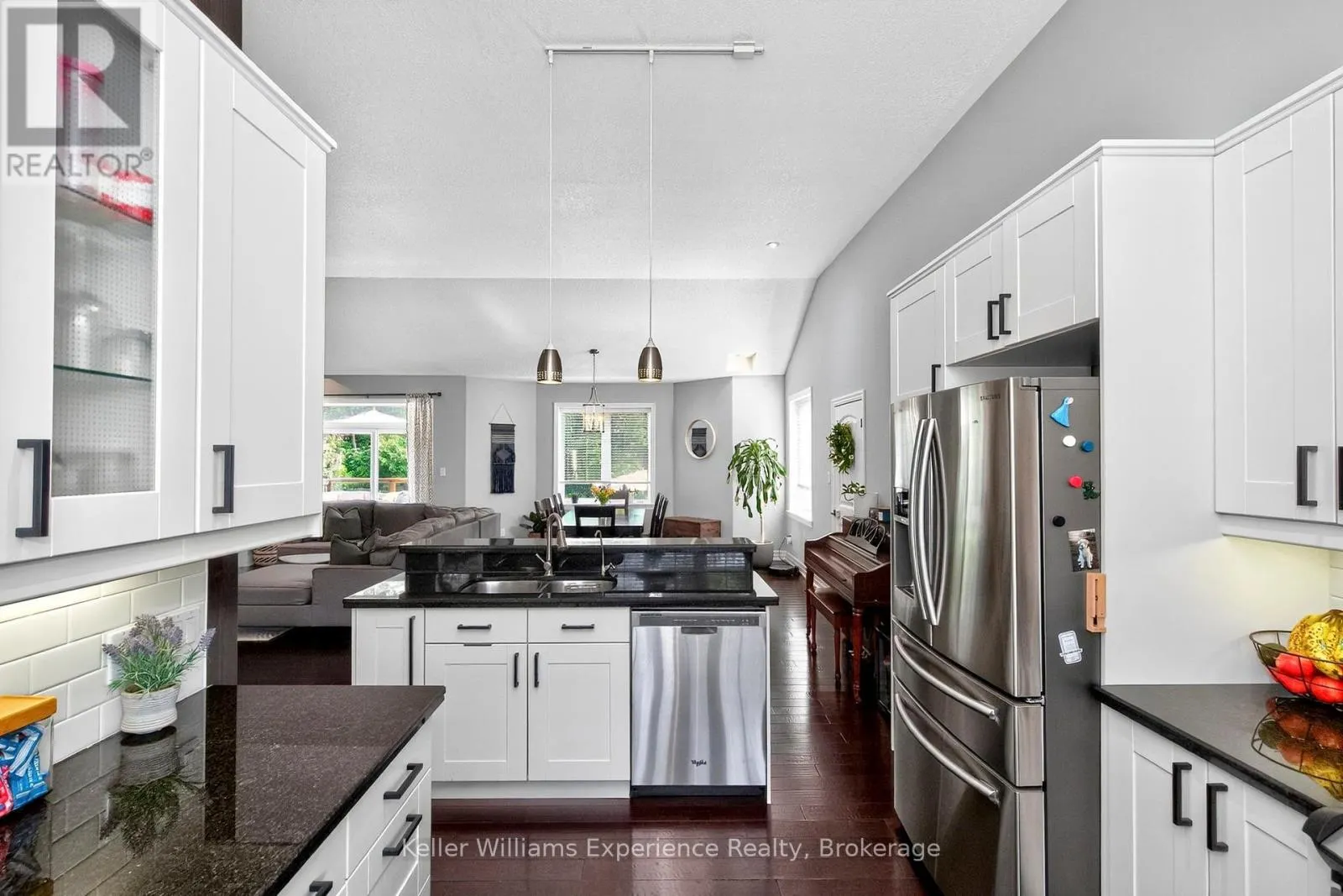 94 WINDERMERE CIRCLE