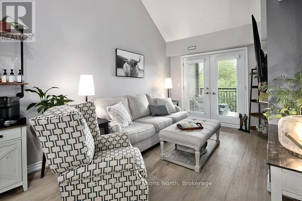 305 - 3 BRANDY LANE DRIVE, #305