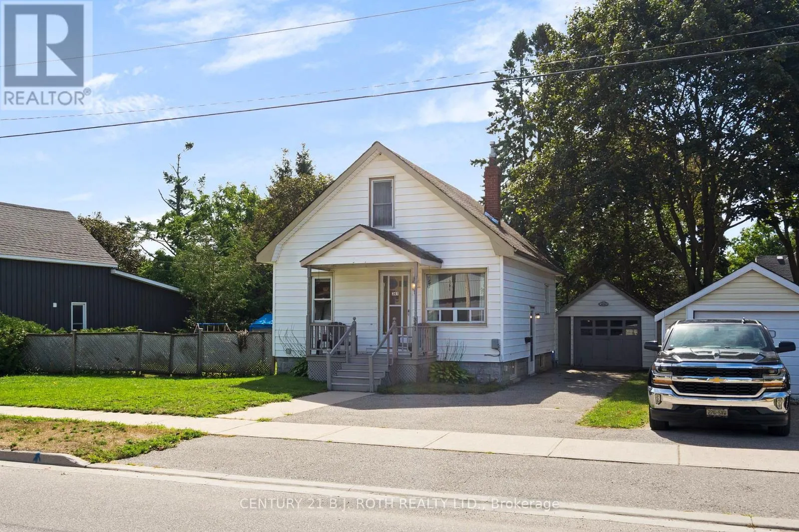 341 NOTTAWASAGA STREET
