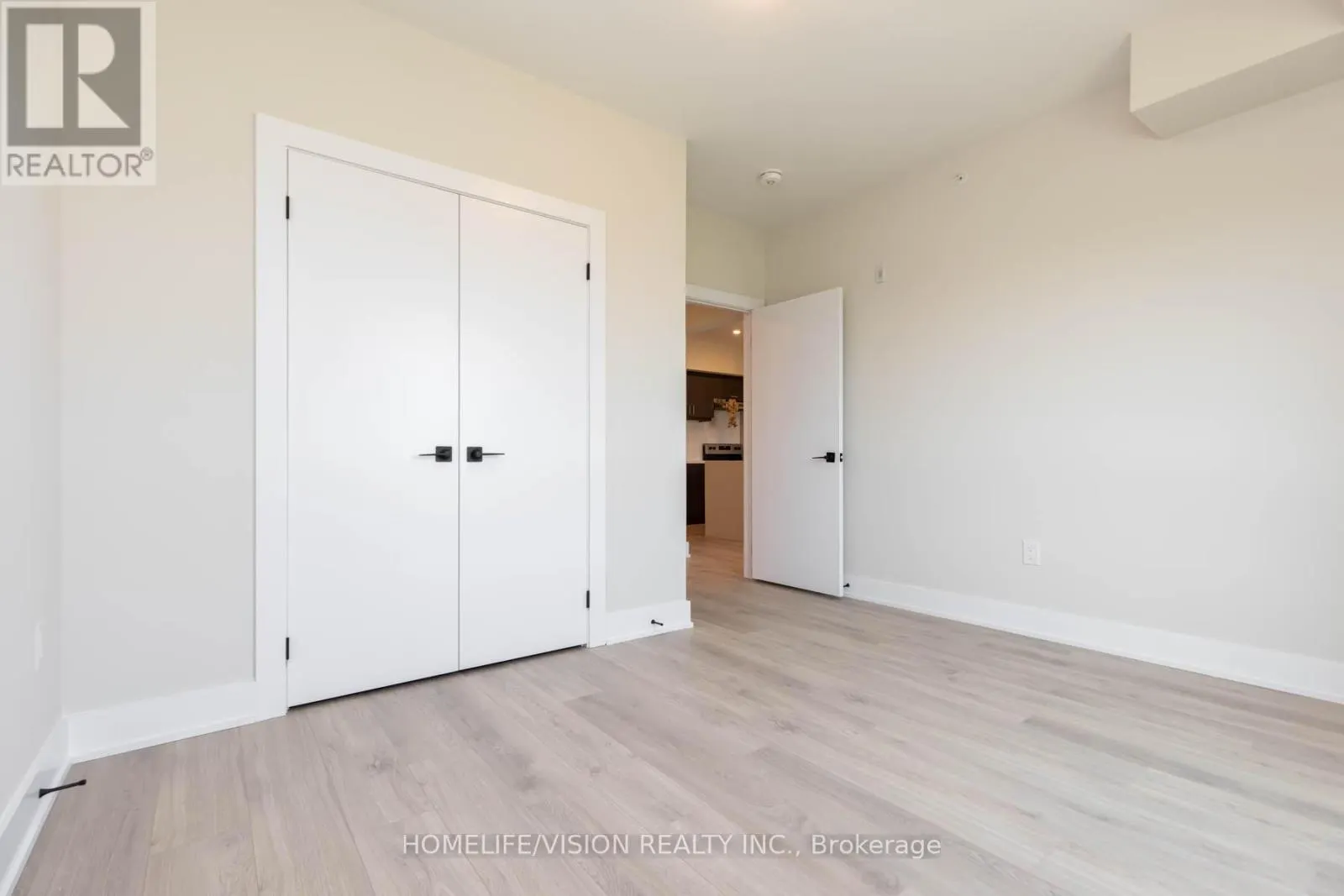 312 - 1 CHEF LANE