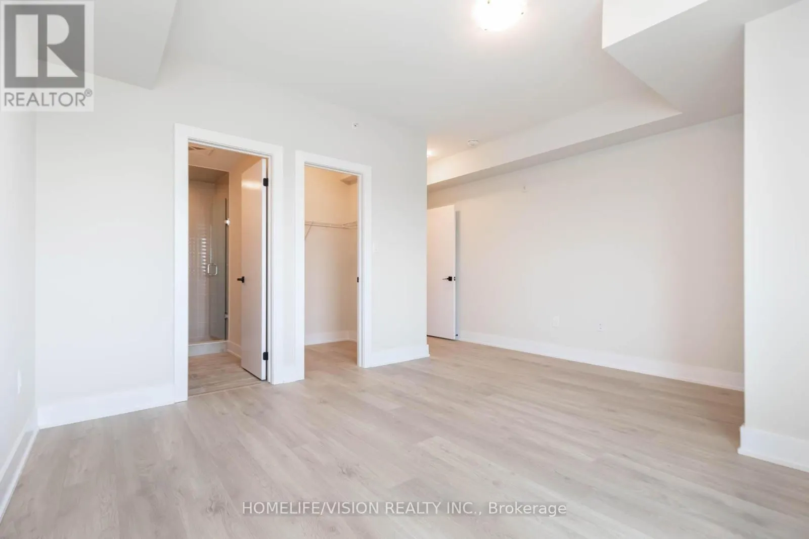 312 - 1 CHEF LANE