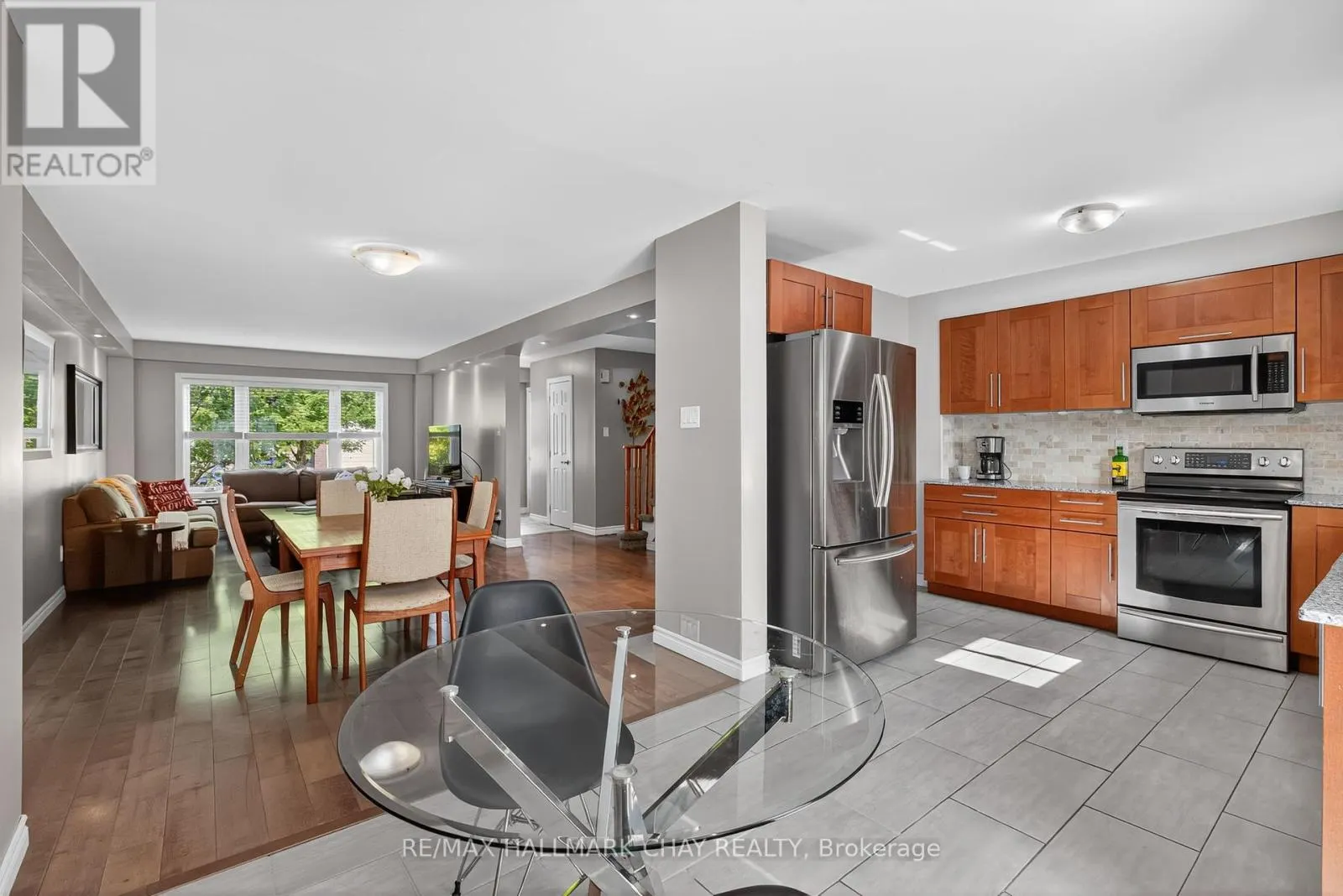46 MOON DRIVE
