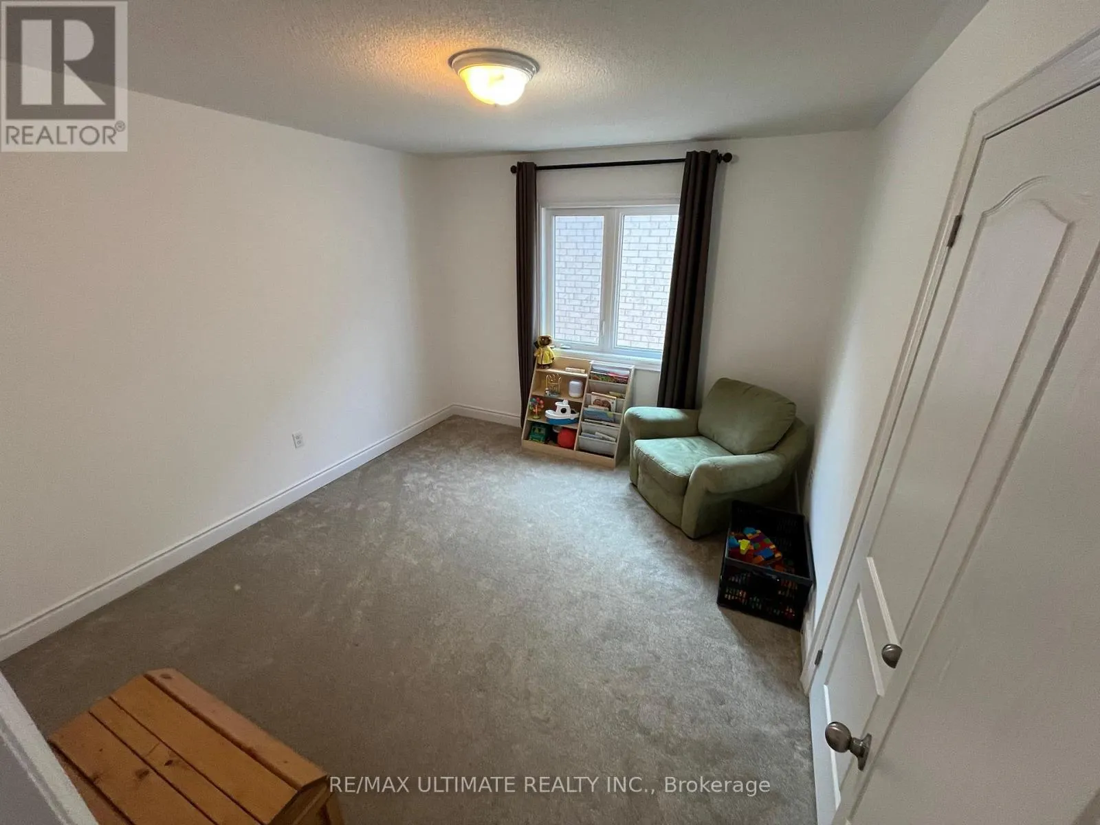 28 MCLEAN AVENUE
