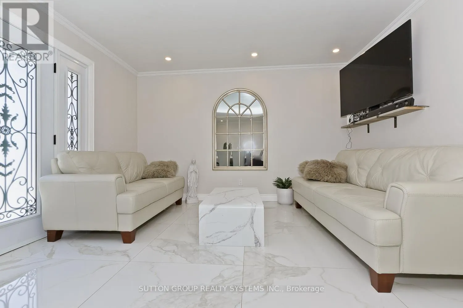 214 ASHFORD DRIVE