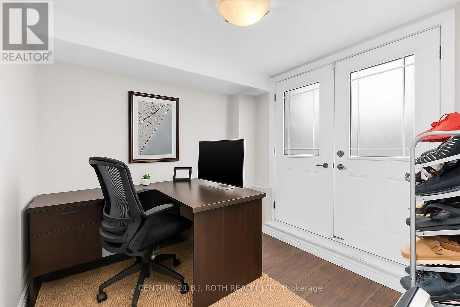 221 HARVIE ROAD