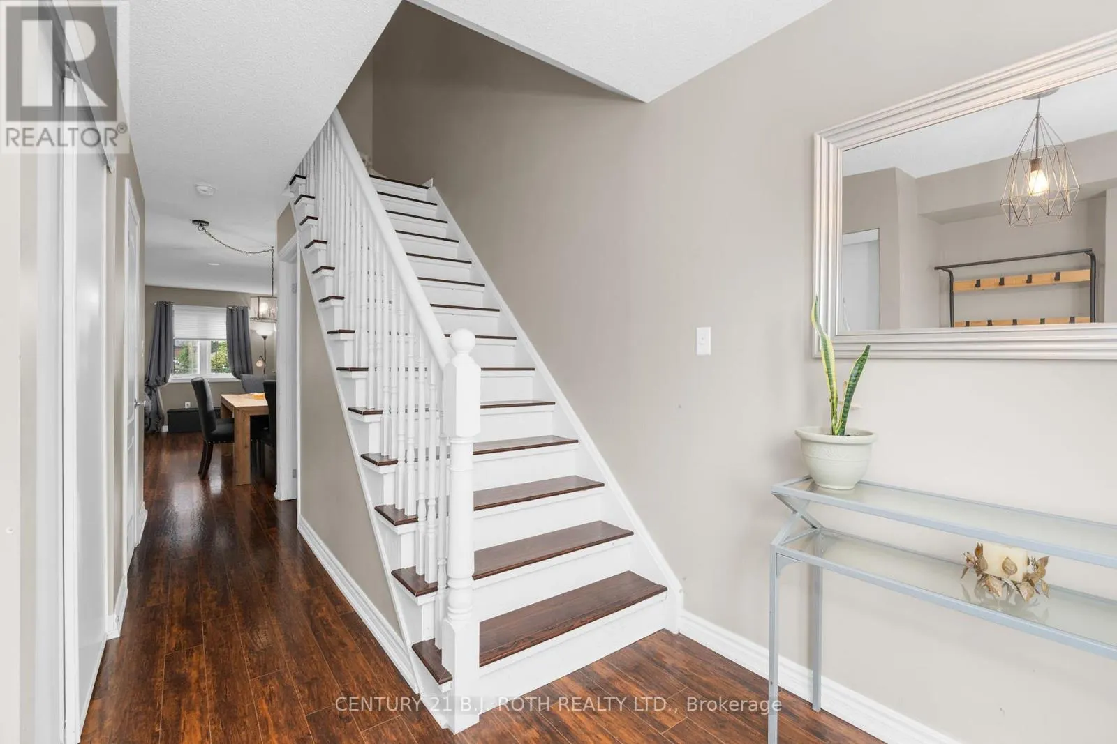 221 HARVIE ROAD