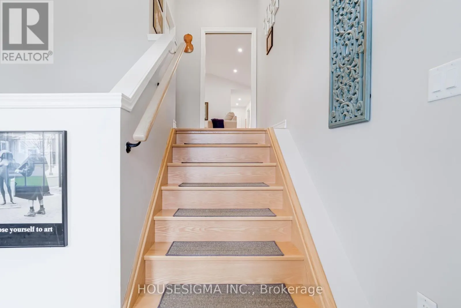 208 BRETON STREET