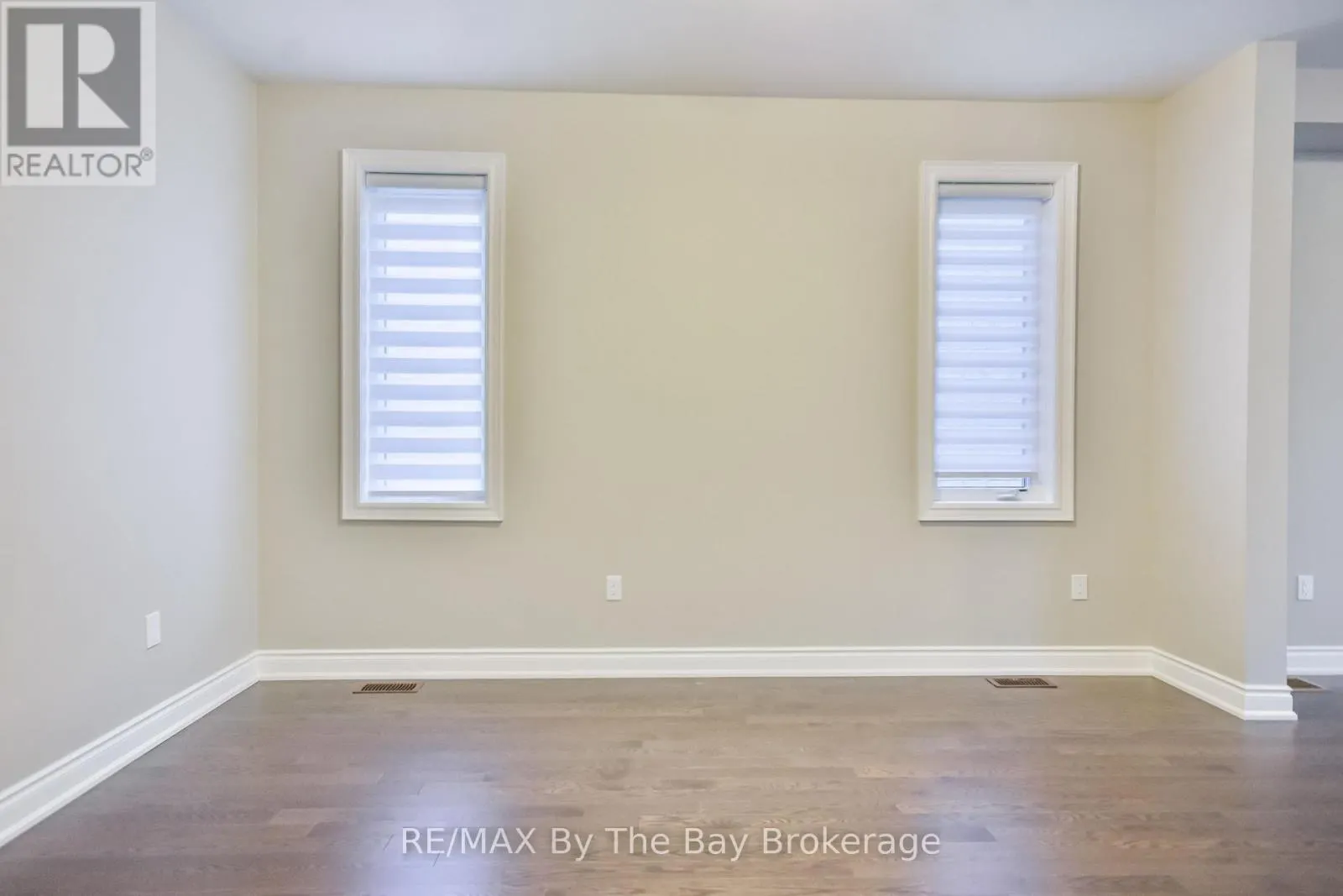 21 AMBER DRIVE