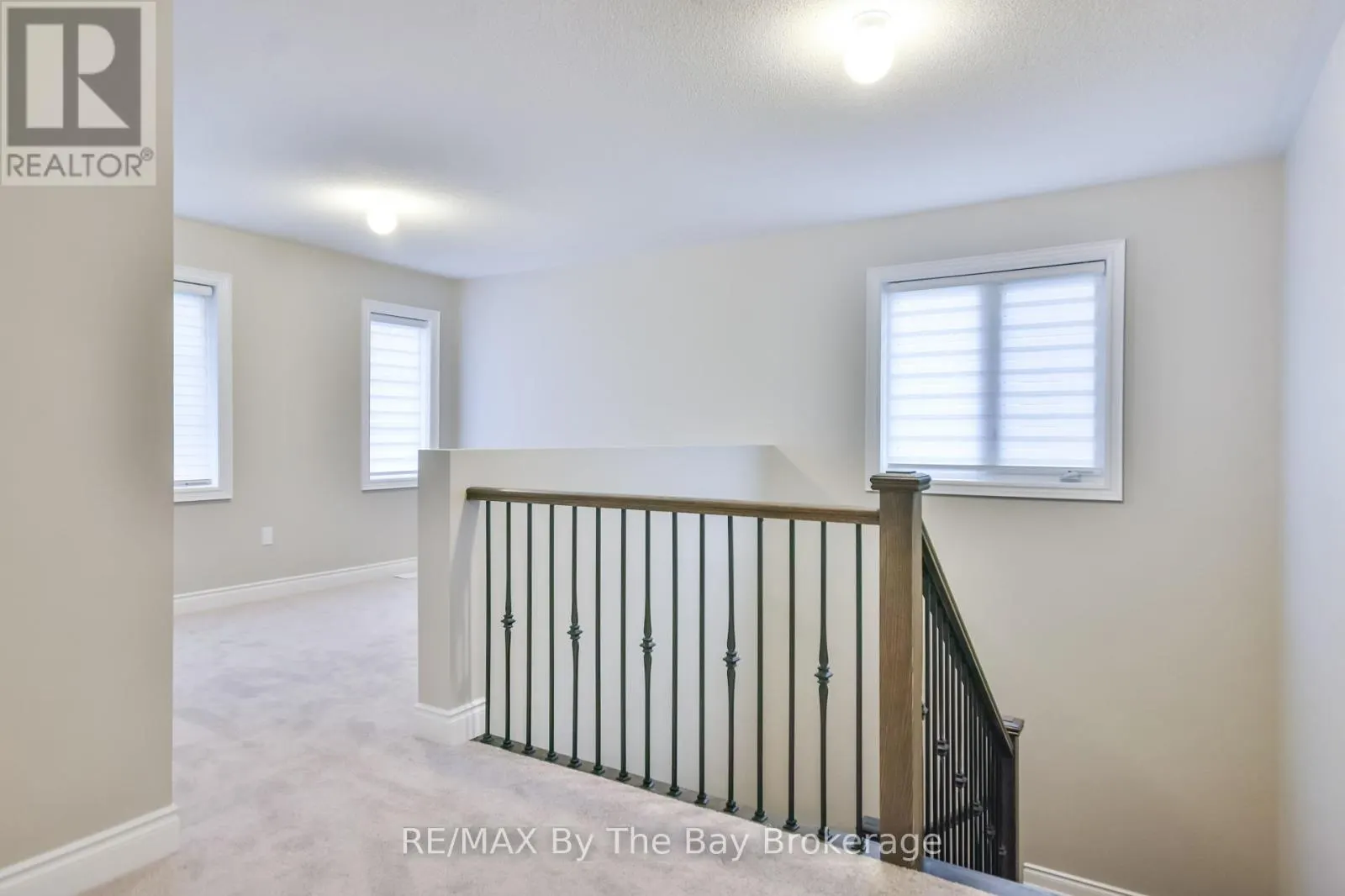 21 AMBER DRIVE