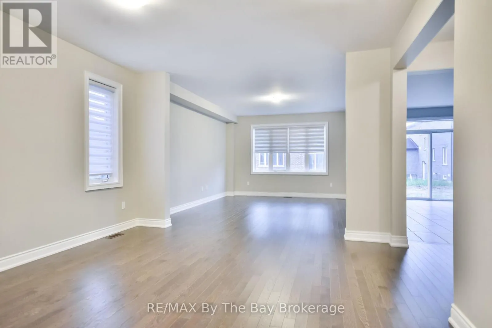 21 AMBER DRIVE