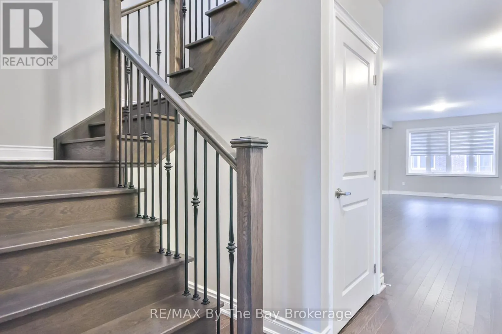 21 AMBER DRIVE